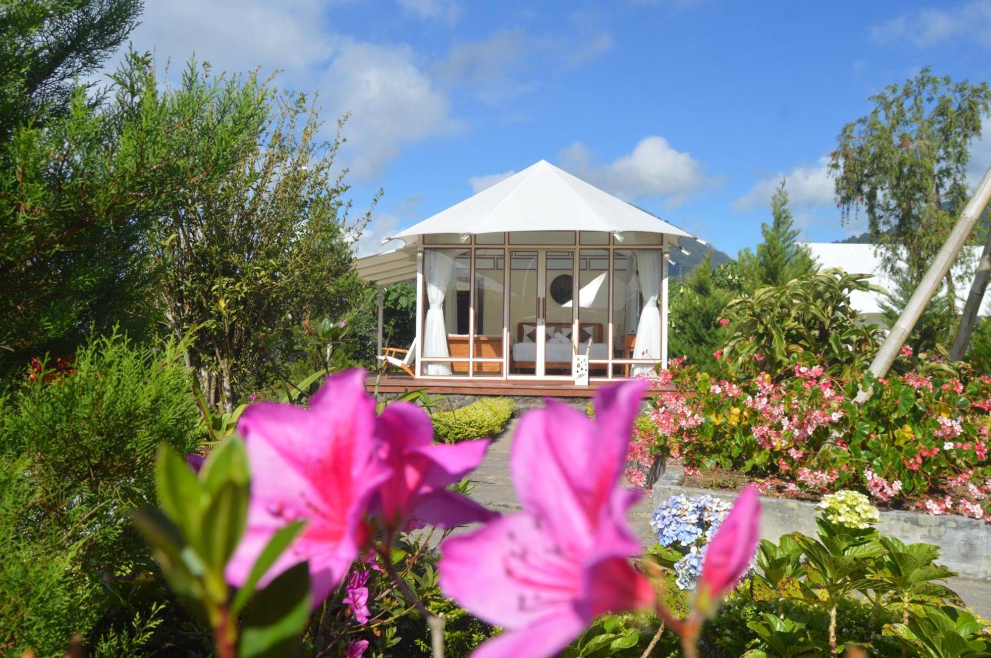 Tente de luxe Svargan Lakeside Glamping *